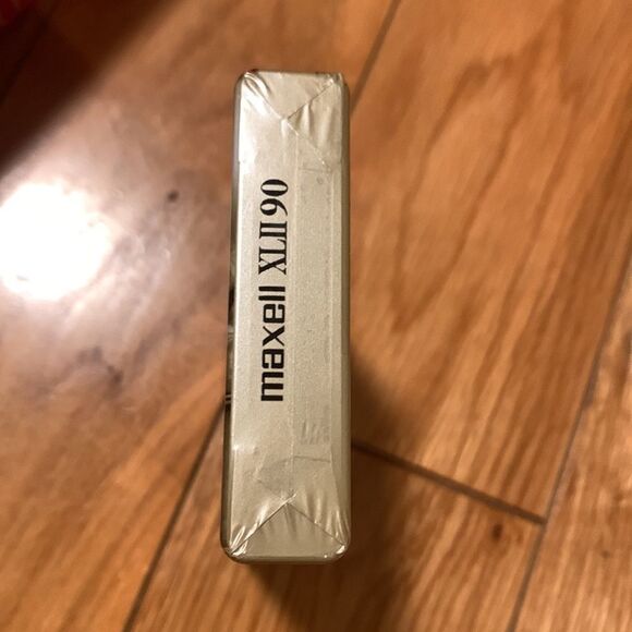 X L-II C90 Blank Audio Cassette Tape 1 pack (Discontinued by Manufacturer) - Picture 2 of 7